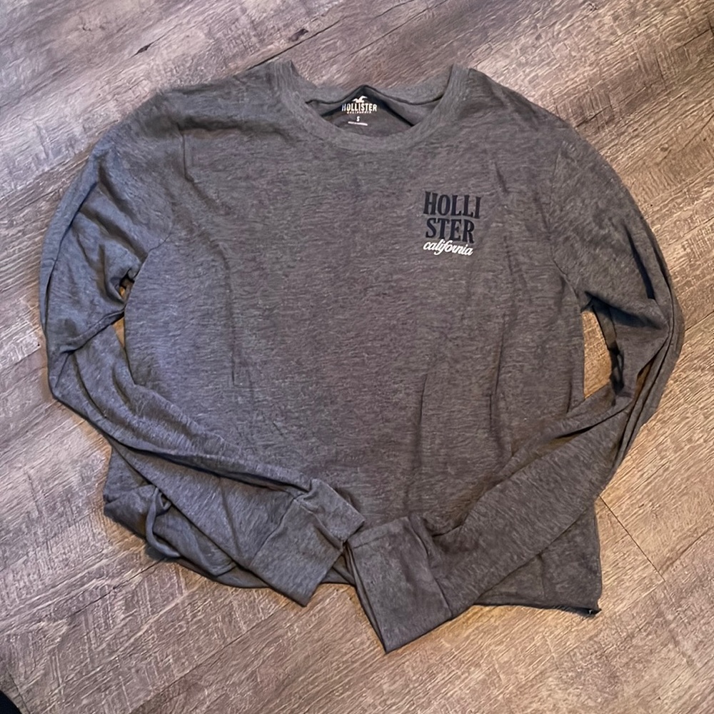 Hollister long sleeve crop